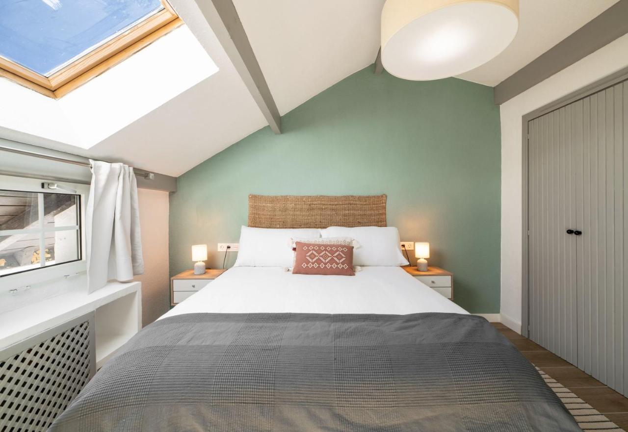 Beautifully Renovated 4 Bedroom Apt + Kid'S Room Sierra Nevada Esterno foto
