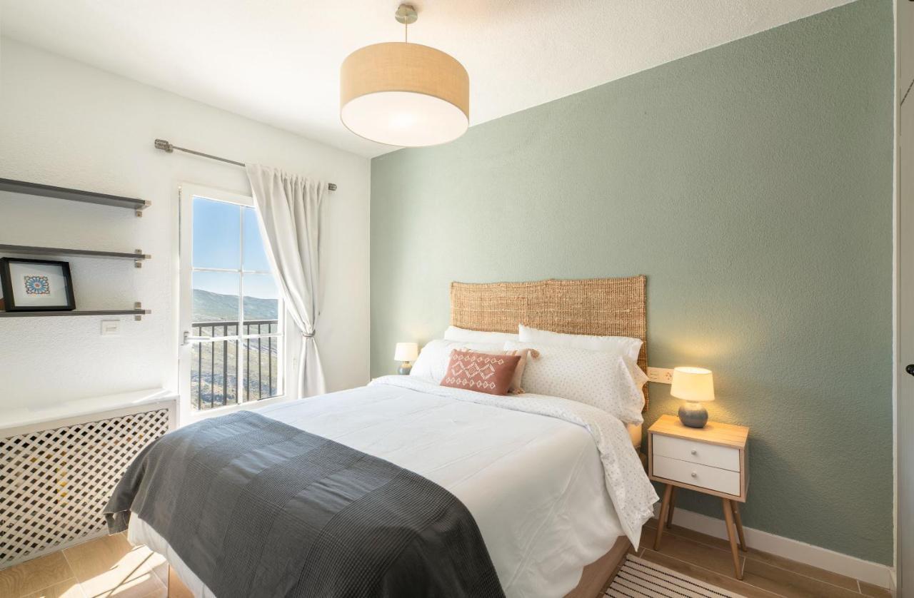 Beautifully Renovated 4 Bedroom Apt + Kid'S Room Sierra Nevada Esterno foto