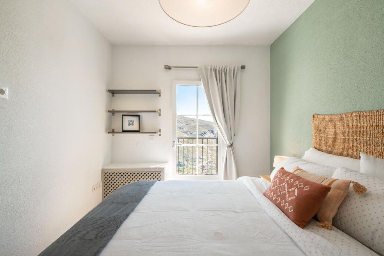 Beautifully Renovated 4 Bedroom Apt + Kid'S Room Sierra Nevada Esterno foto