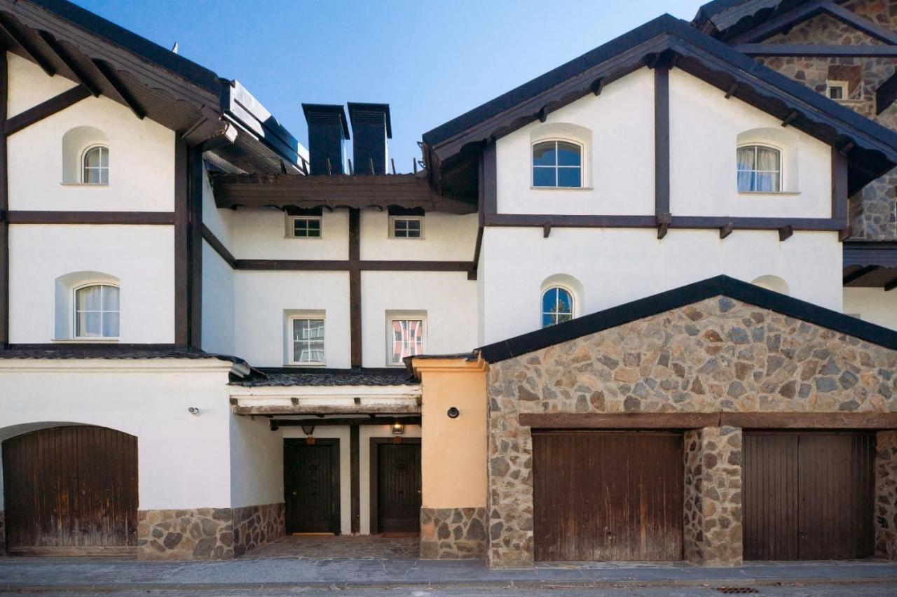 Beautifully Renovated 4 Bedroom Apt + Kid'S Room Sierra Nevada Esterno foto