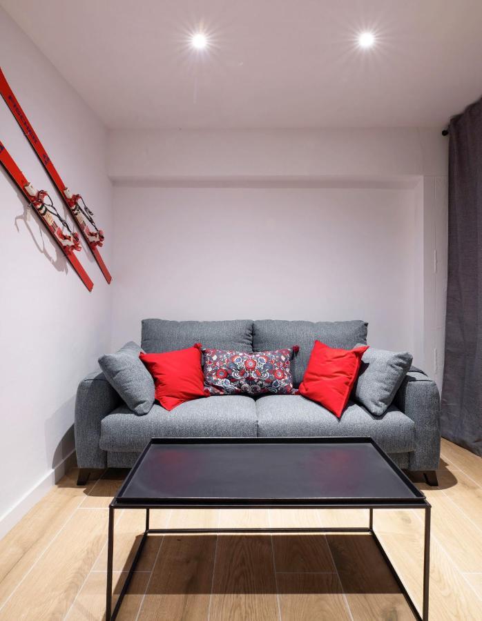 Beautifully Renovated 4 Bedroom Apt + Kid'S Room Sierra Nevada Esterno foto